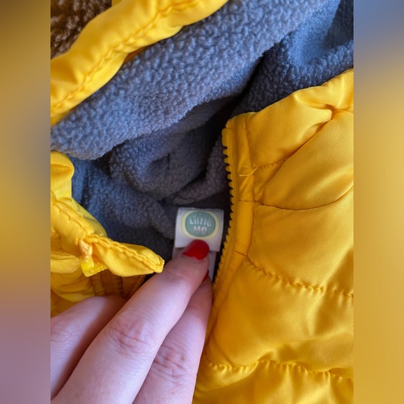 Fleece lined yellow Little Me puffer vest in 18 months - Picture 5 of 6